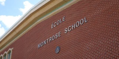 École Montrose Junior High School exterior wall and signage