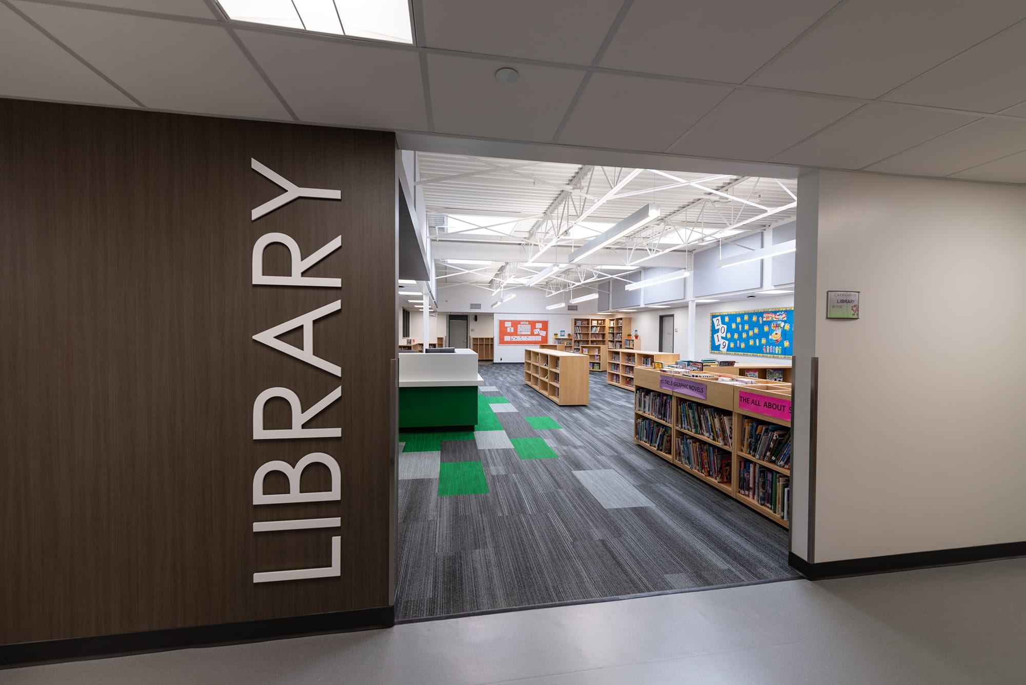Caernarvon Elementary School library