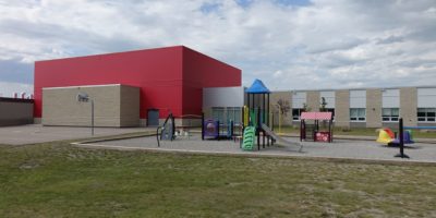 École Francophone Airdrie School playground